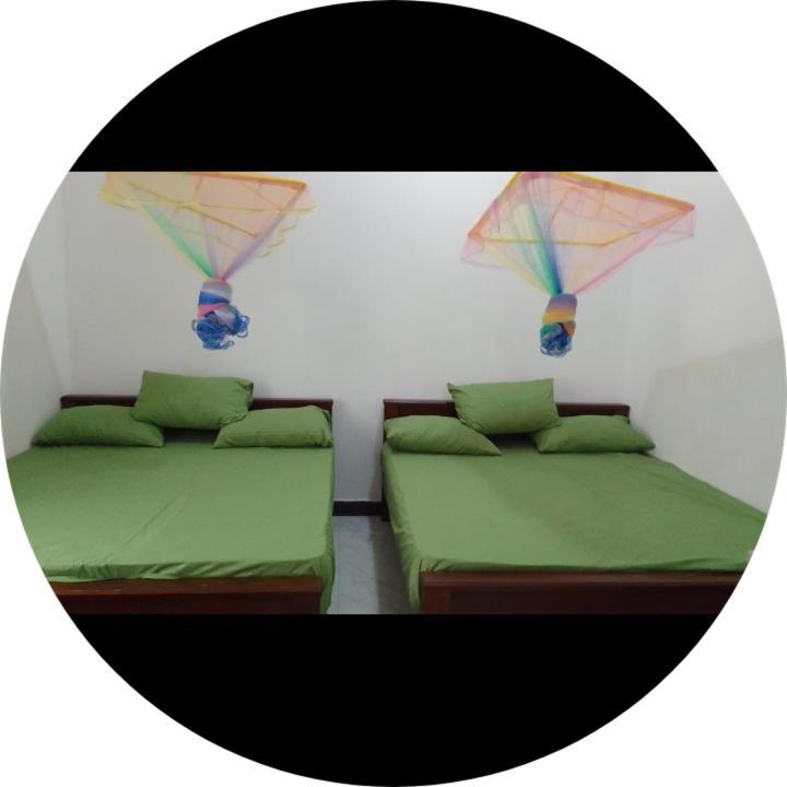 Dinesh Guest House Kataragama Εξωτερικό φωτογραφία